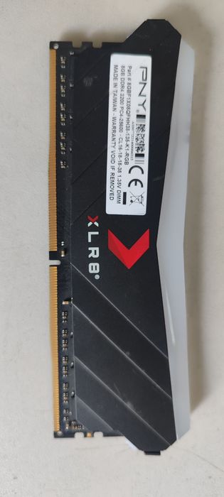 ОЗУ 8ГБ DDR4 3200Mhz