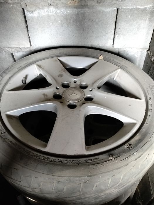 Мерседес р17 рамашка