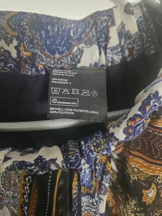 Fusta lunga, ampla material plisat H&M  marime S