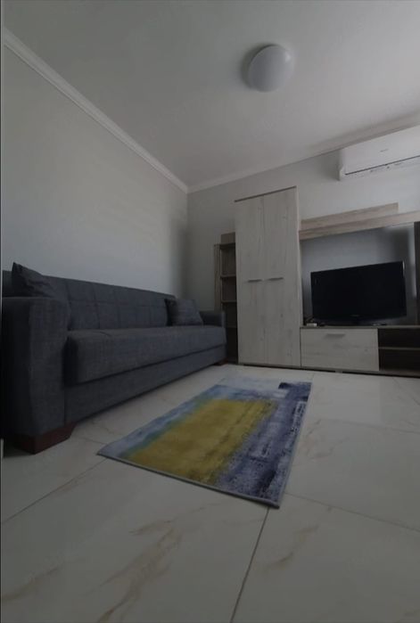 Proprietar închiriez garsoniera etajul 3 din 4 zona Spiru Haret!