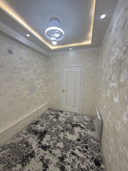 Uy sotiladi 3-qavat 2-xona