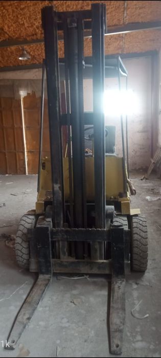 Кара погрузчик продается.