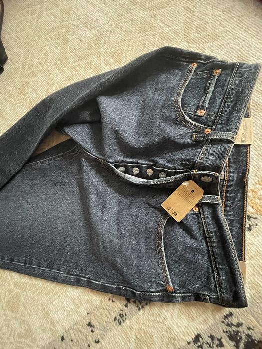 Джинсы женские  LEVIS оригинал