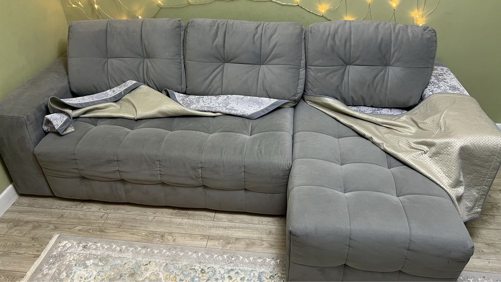 Продам Диван угловой