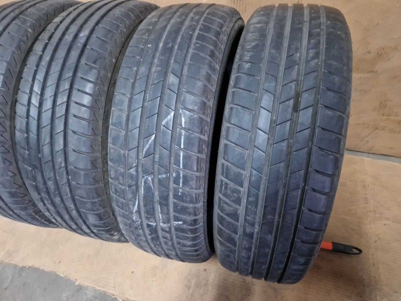 4 Bridgestone R15 185/65/ Anvelope de vară DOT0620