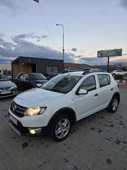DACIA Sandero Stepway 2015 — imagine 3