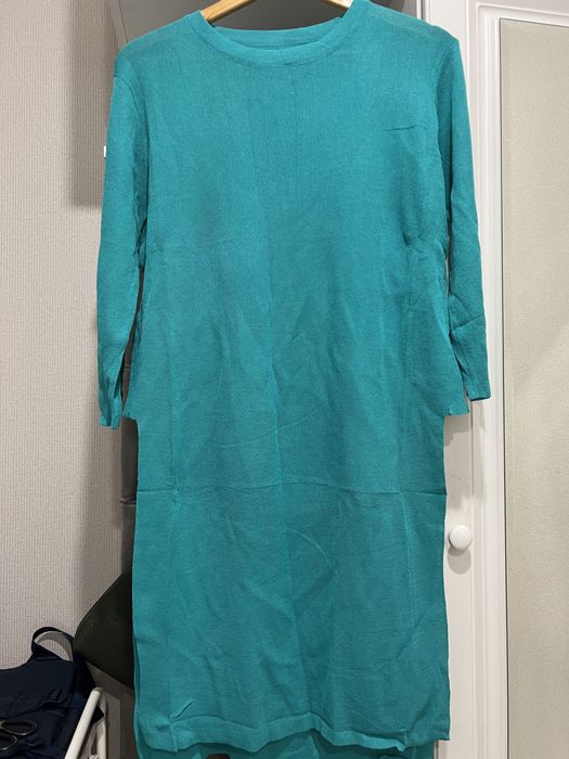 Черное платье -сарафан с накидкой бомбером