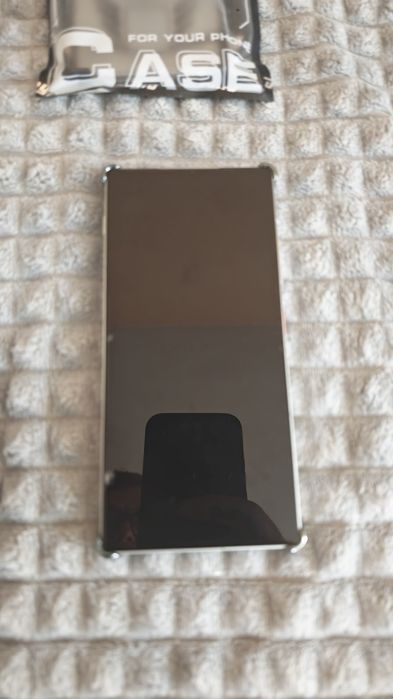 Продавам ZTE Nubia z70s ultra