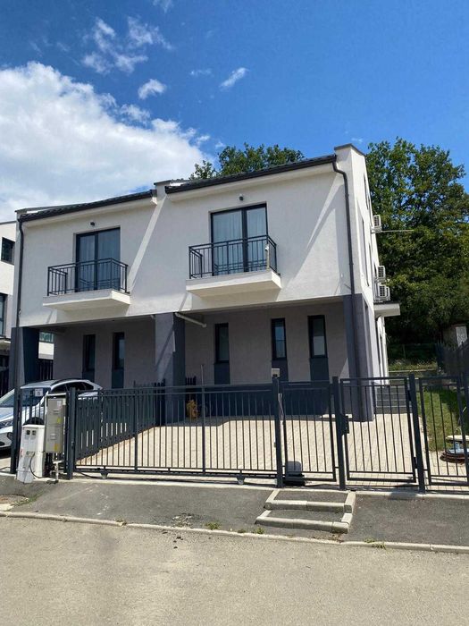 PF inchiriez duplex  nou, la prima inchiriere in IRIS pe Aleea LAVANDEI