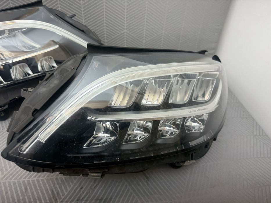 Far stanga dreapta Mercedes C class w205 facelift full led
