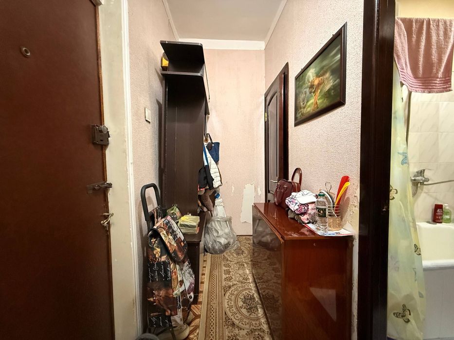 Продается 1 комнатная квартира 11-квартал, Мега Планет Юнусабад