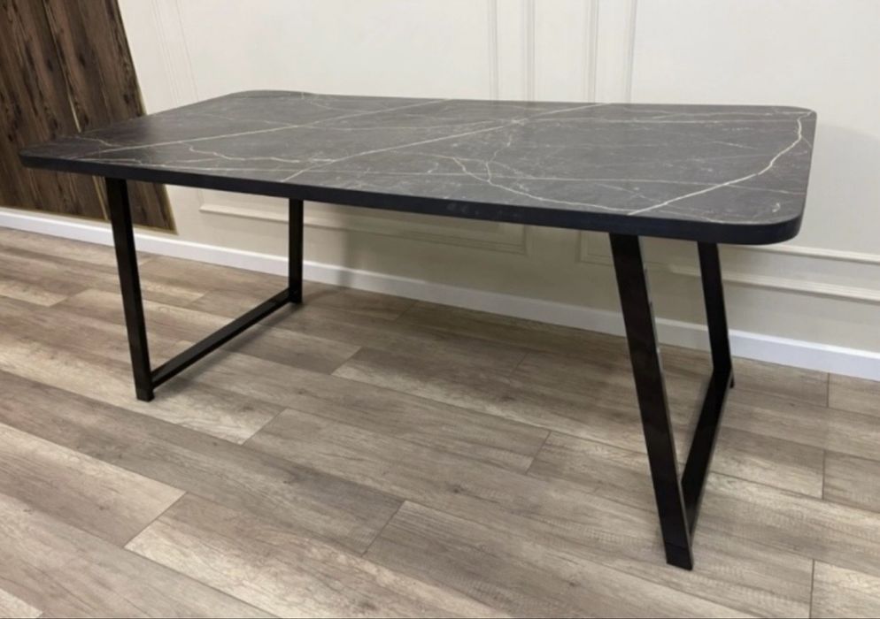 Продам стол со стульями