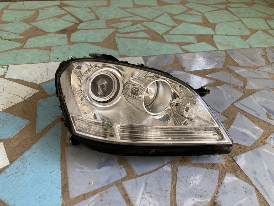 Фара правая Мерседес ML W164 / Mercedes ML W164