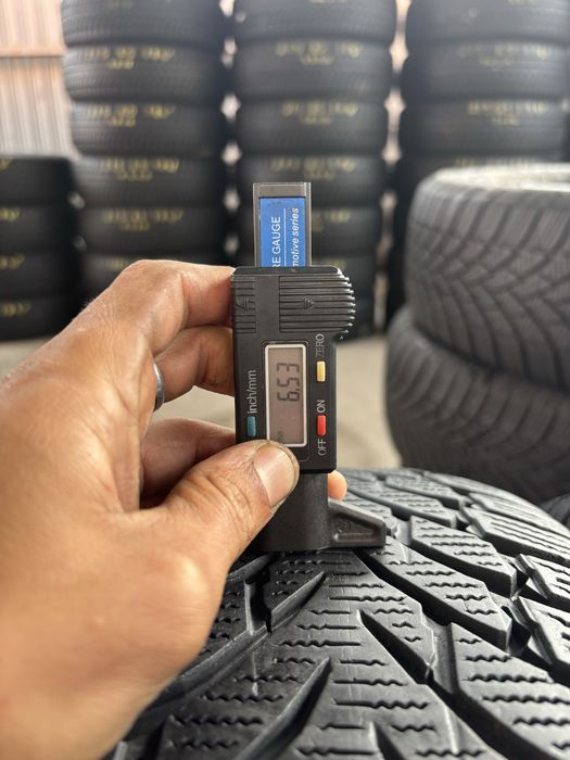 Anvelope Iarna 215/65/17 Nokian Tyres WR SUV 4 215 65 17 R17