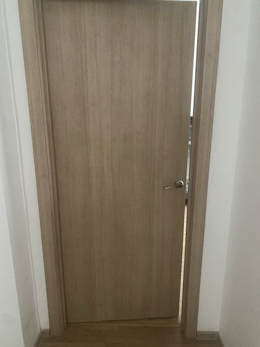 межкомнатная дверь