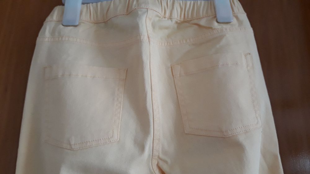 Blugi de dama (adolescente) skinny sau drepti