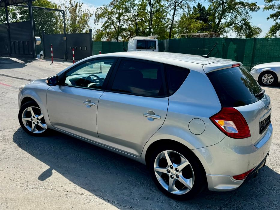 KIA Ceed 2012 — imagine 4