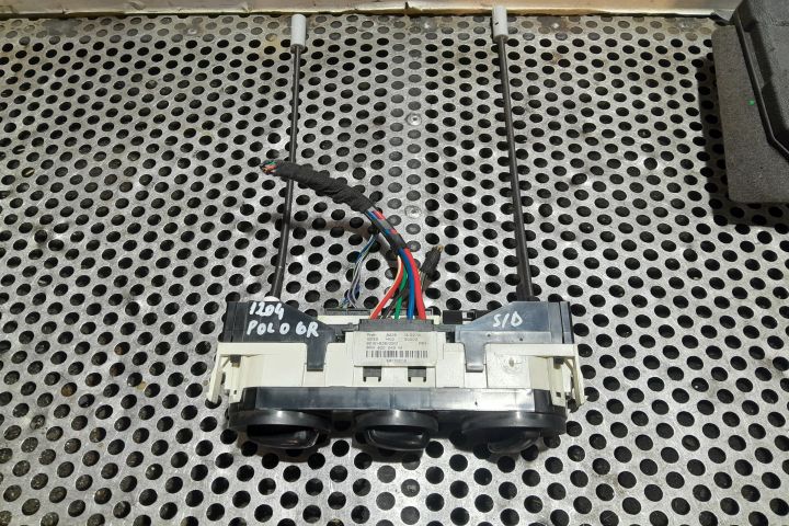 Comanda AC 6R0820045M 6R0820045M Volkswagen VW Polo a 5-a generatie 6