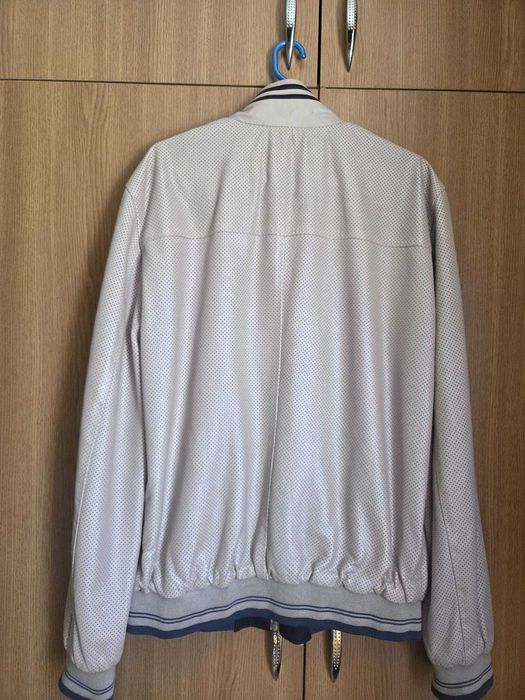 Geaca piele barbat marimea 48 , 114 bust.