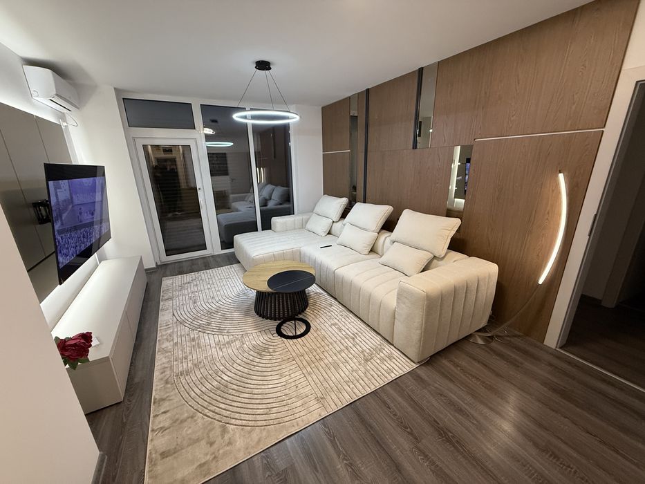 Aproape de Centru/Iulius Mall