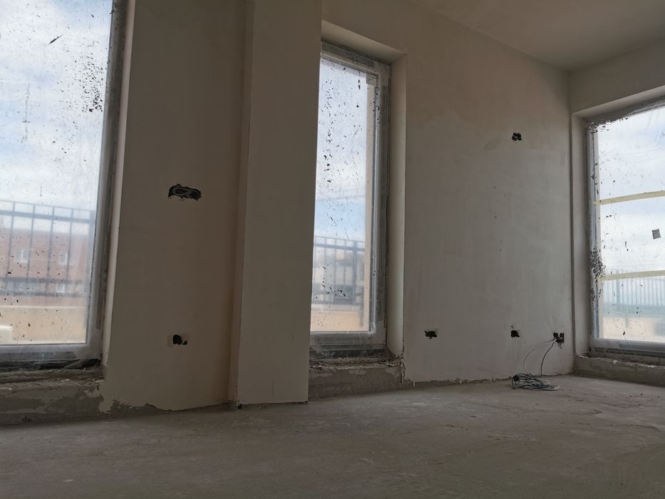 Dezvoltator vand Penthouse  cu 4  camere  intabulat