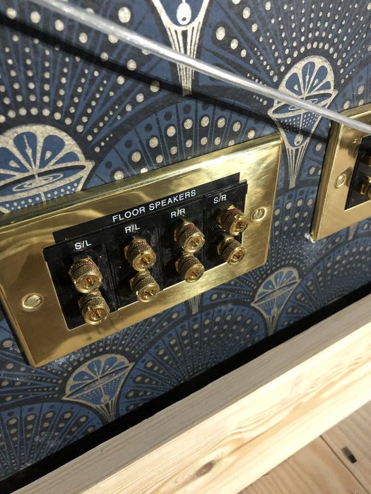 Инсталация и монтаж на медийни стени/домашно кино/ аудио/ видео