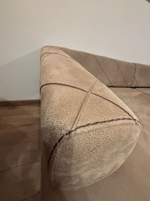 Разтегателен диван с фотьойл