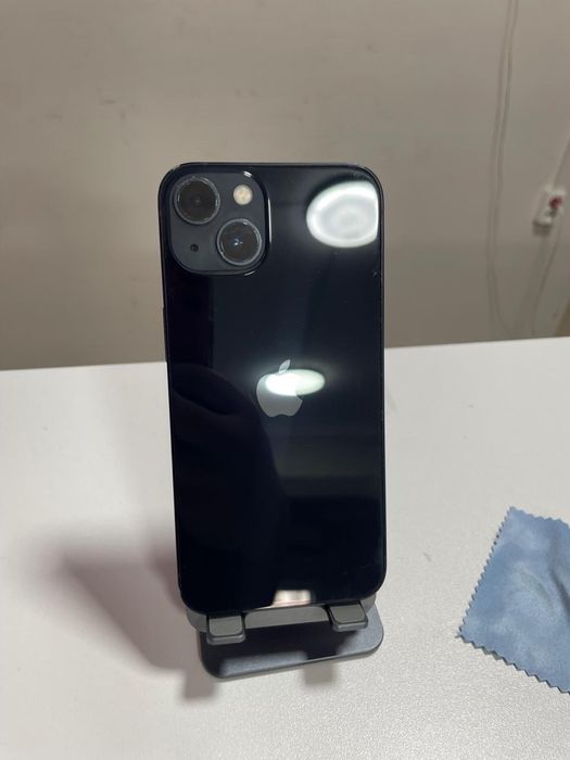 iPhone 13 В хорошем состоянии