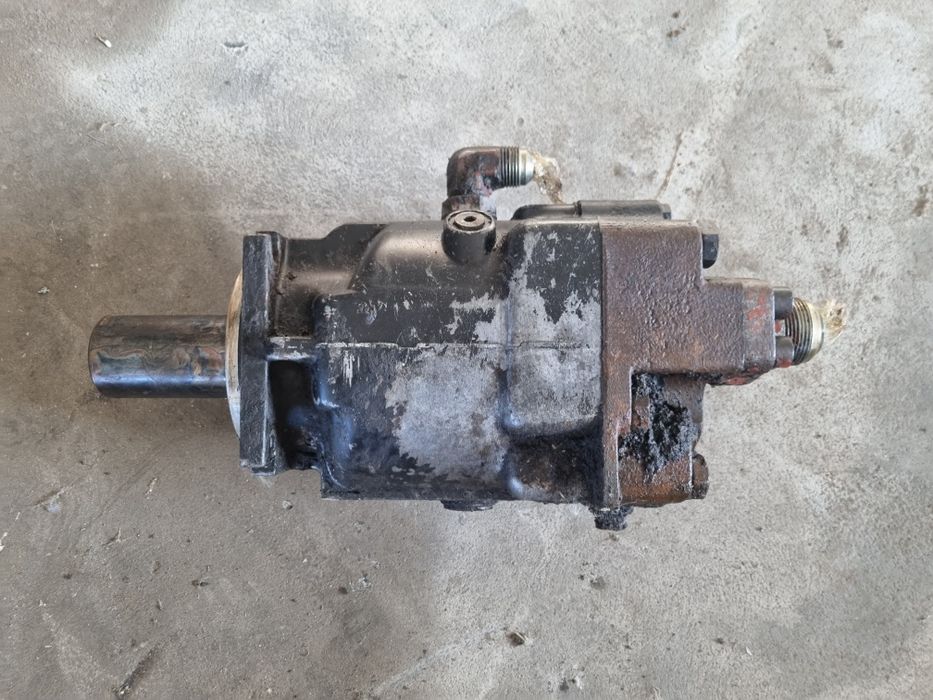 Pompa hidraulica combina Laverda L624 — poza 2