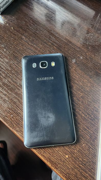 Samsung Galaxy J5 (2016)