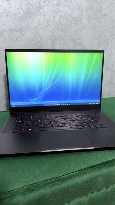 Razer Blade 15” Advanced Mid 2021