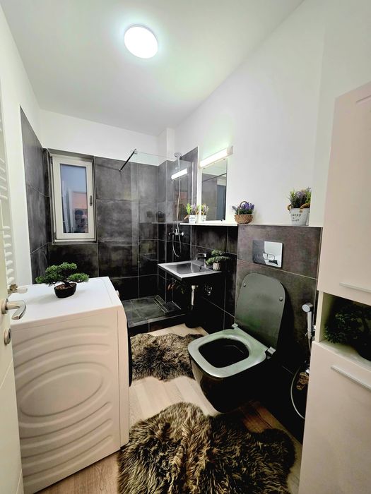 persoana Fizica inchiriez apartament nou Mobilat Utilat  nou