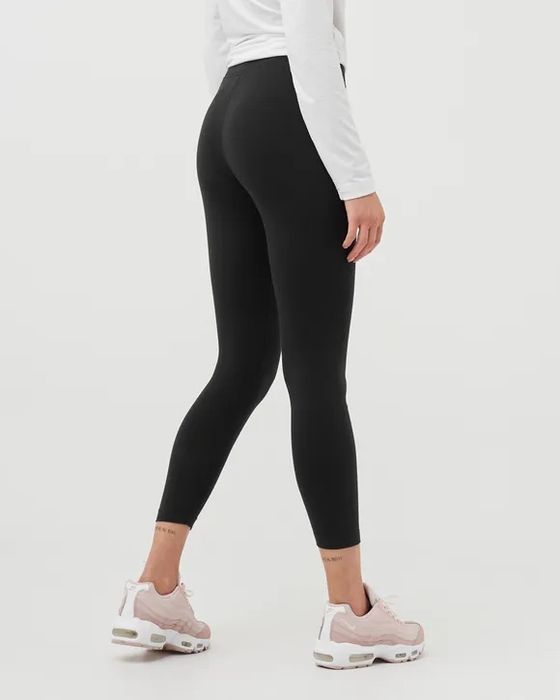 Дамски клин Nike Essential