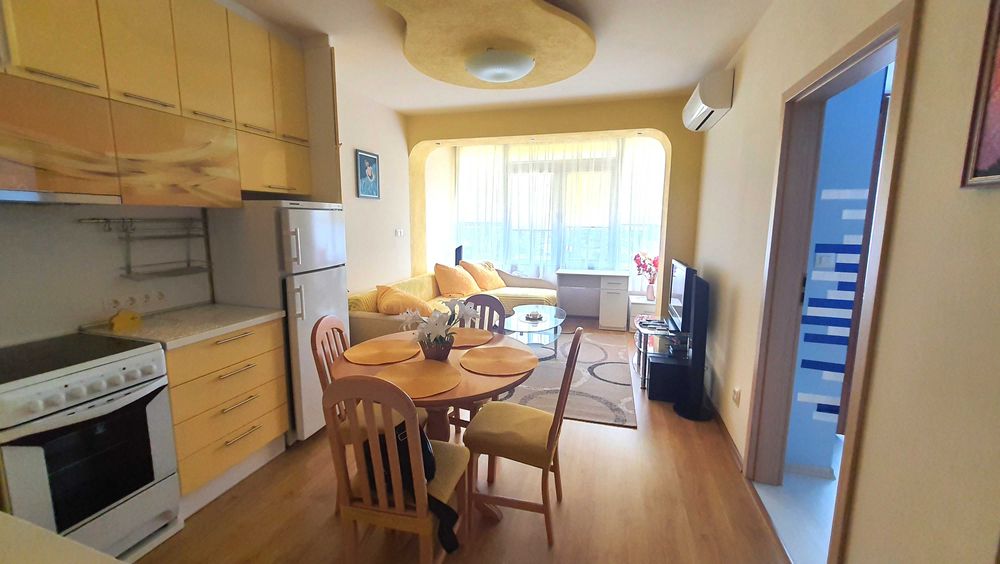 Собственик отдава под наем 3-стаен обзаведен апартамент в ж.к. Лозенец