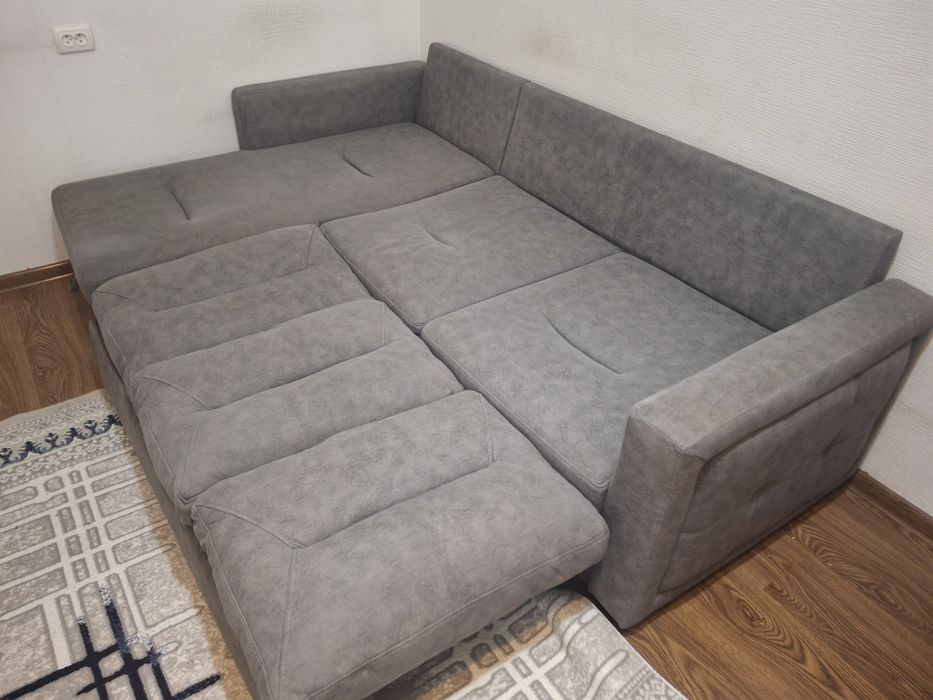 Продаётся  диван