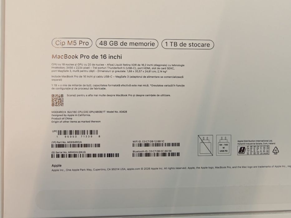 Cutii MacBook Pro M5