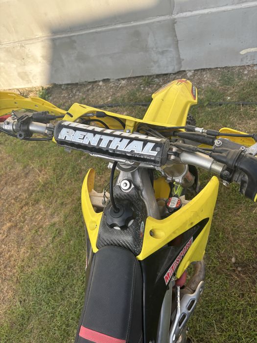 Vand susuki rmz 450 2012 sau fac schimb cu 250 enduro