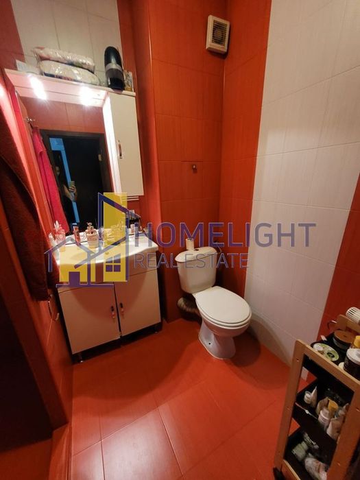 Двустаен апартамент в кв. Бояна