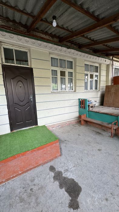 1 этаждан 3 бөлмелі үй сатылады