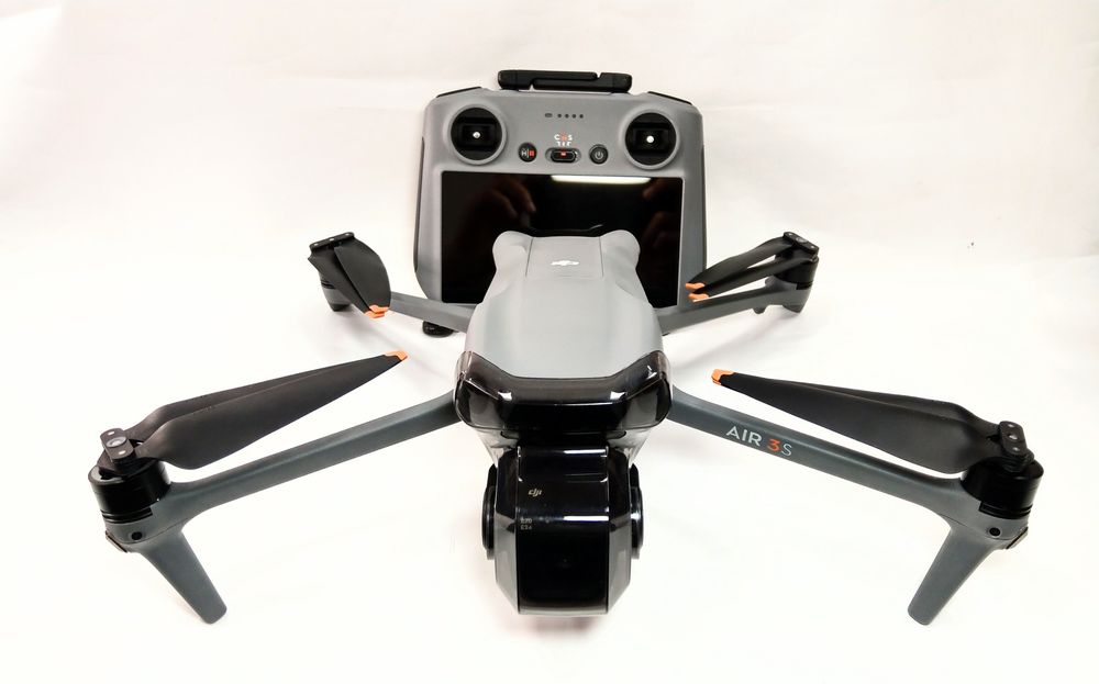 DJI Air3s combo RC2 квадрокоптер