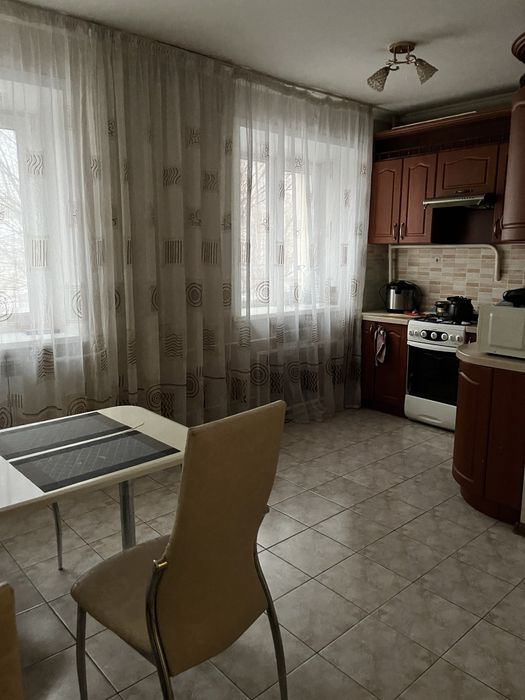 Возьму девочку на подселение