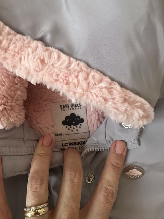 Geaca cu blanita interioara si impermeabila marimea 98