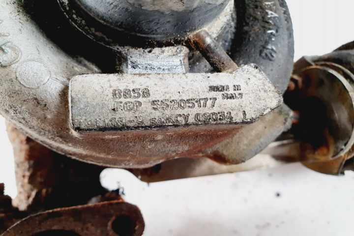 Turbo turbina turbosuflanta 1.9 jtd 55205177 Fiat Stilo 1 seria