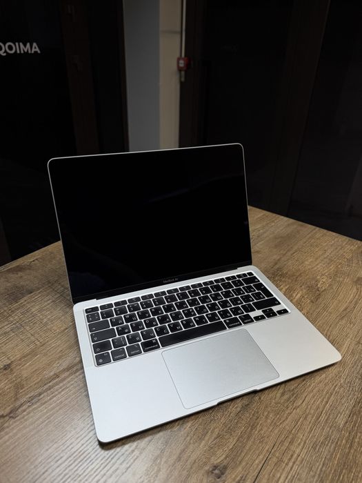 MacBook Air M1 2020