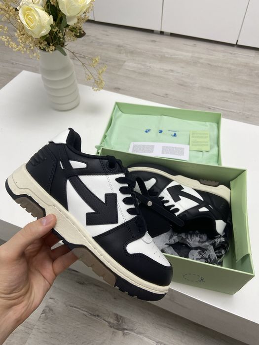 Off-White Out Of Office Calf Leather