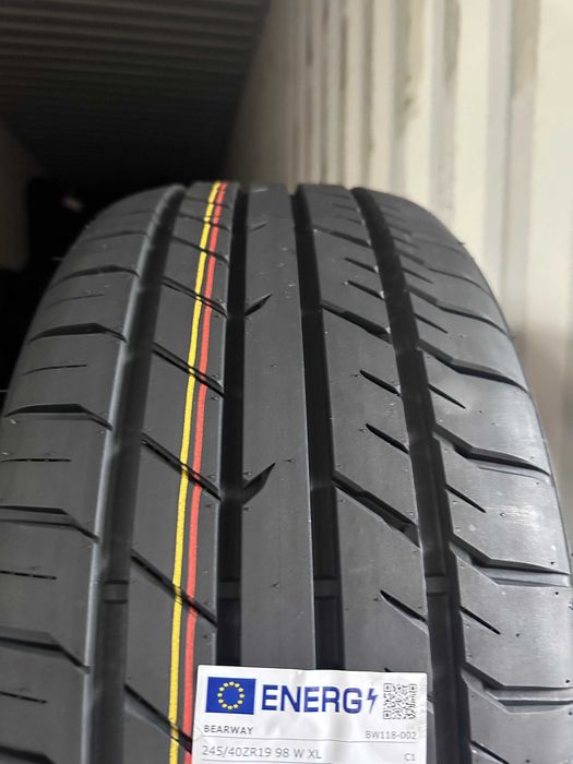 Летен Спорт Пакет Bearway 245/40R19 265/35R19  2454019  2653519