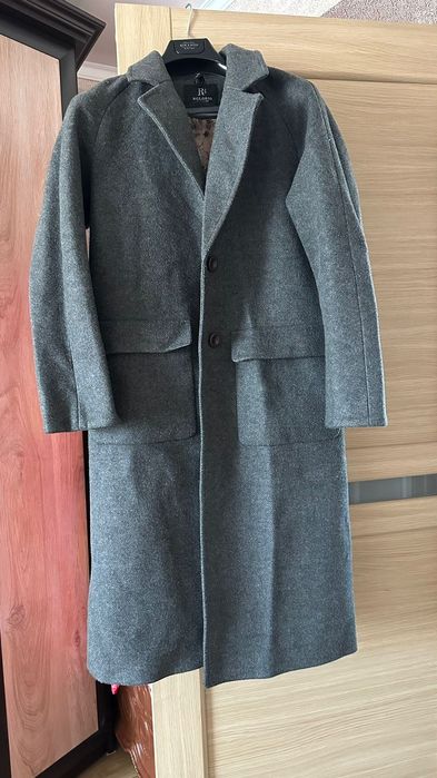 Продам пальто женское