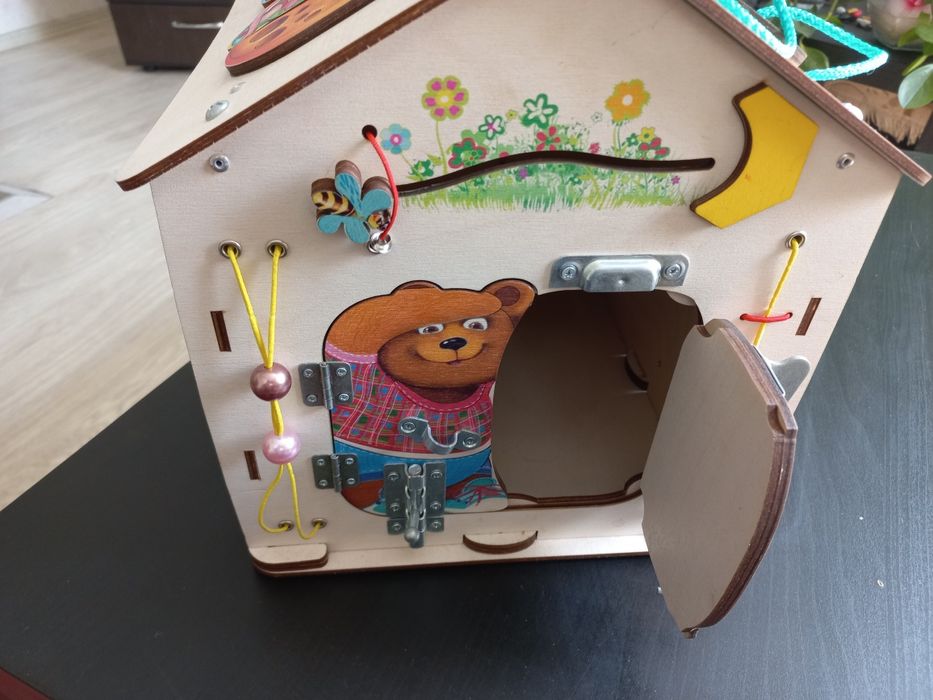 Продам недорого деревянный домик