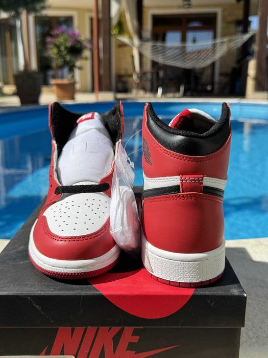 Jordan 1 Retro High Chicago 38 EUR Кецове + Кутия Нови