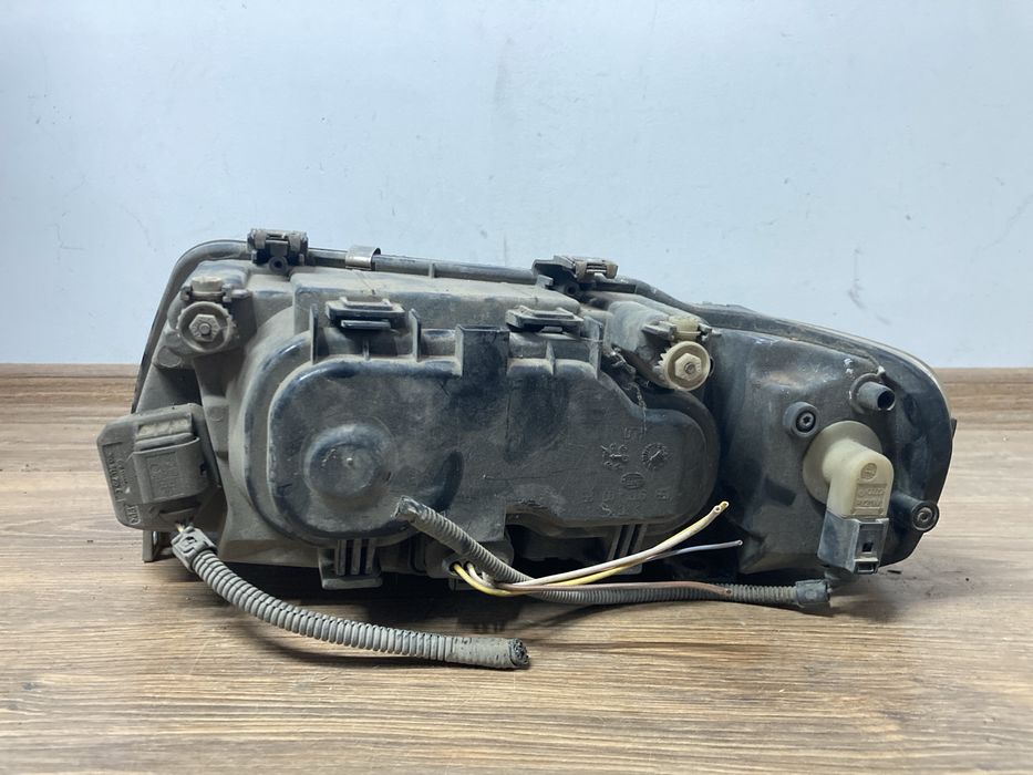 Десен фар за Audi A3 8L / Ауди А3 2001 г